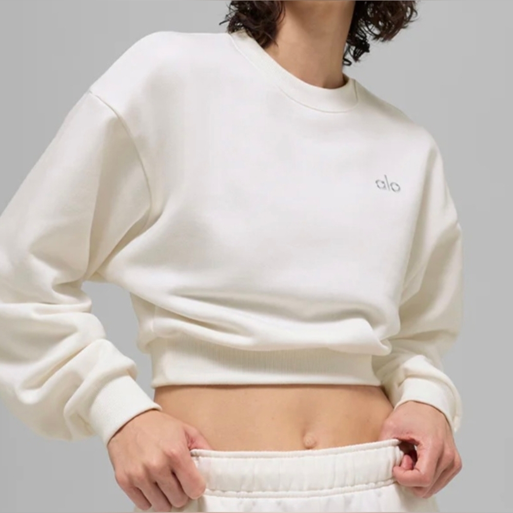 NWT ALO Yoga Women's Accolade Cropped Crewneck Ivory Small